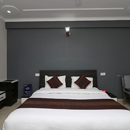 Oyo 11877 Royal Residency Hotel New Tehri Exterior foto