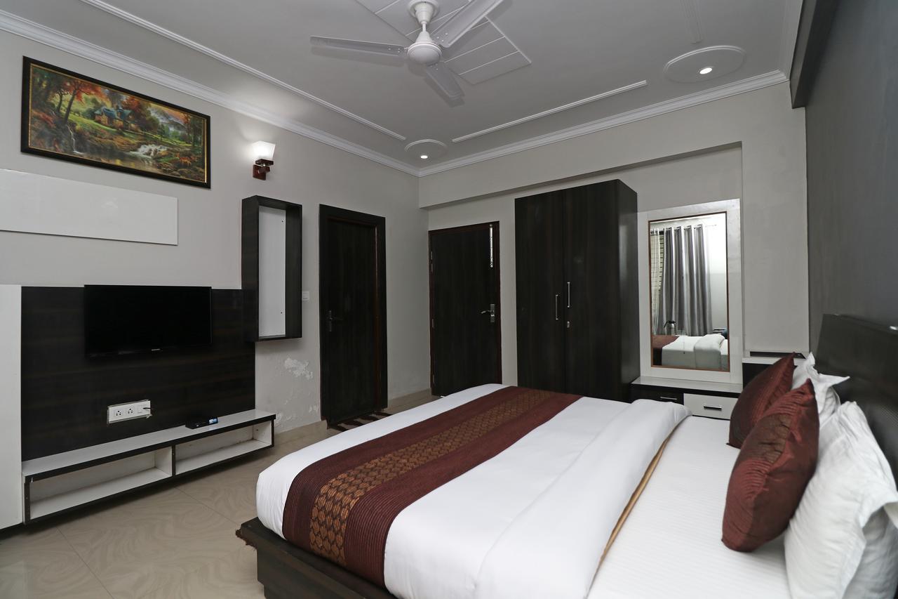 Oyo 11877 Royal Residency Hotel New Tehri Exterior foto