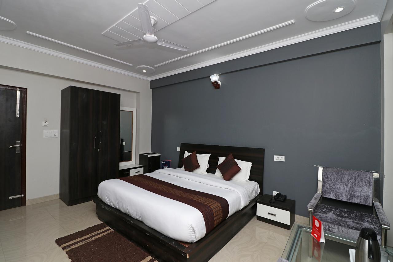 Oyo 11877 Royal Residency Hotel New Tehri Exterior foto