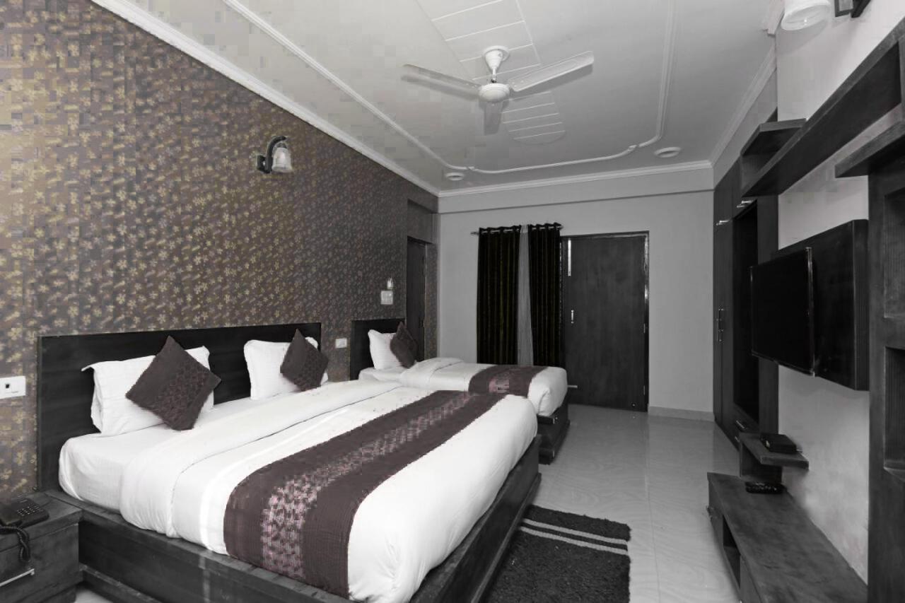 Oyo 11877 Royal Residency Hotel New Tehri Exterior foto